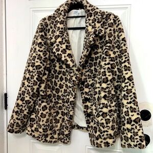 Crown and I’ve Sweaters size  XL